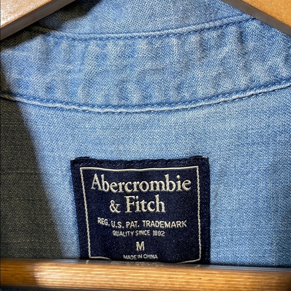 ABERCROMBIE JEAN DRESS - Picture 2 of 4